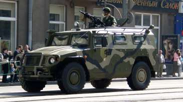 Une hyper-militarisation suspecte de la Garde républicaine - JJ Wondo
