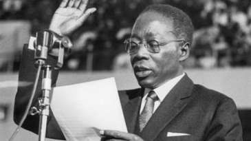 Les Constitutions africaines à l'épreuve de ses hommes forts - Tirthankar Chanda (RFI)