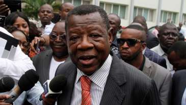Le rôle néfaste de Lambert Mende dans l'enlisement démocratique du Congo - JB Kongolo