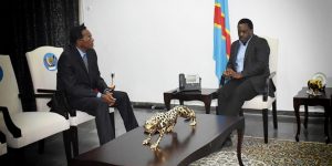 Le tout nouveau Premier ministre Bruno Tshibala avec le président Joseph Kabila en avril 2017 © Présidence RDC – DR