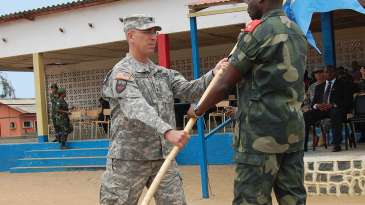 Réflexion : Les FARDC peuvent recourir à l’outsourcing et au mentoring pour se performer au combat - El Mahoya Kiwonghi